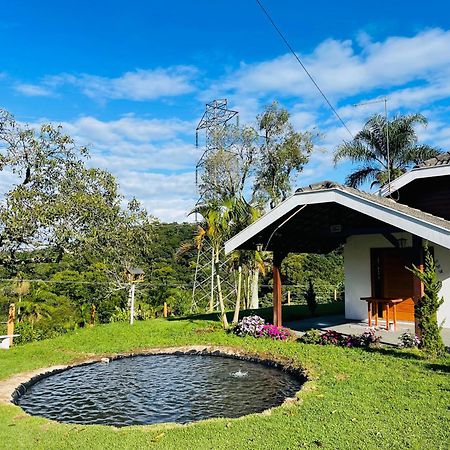Chale Amanhecer Hotell Santo Antônio do Pinhal Eksteriør bilde