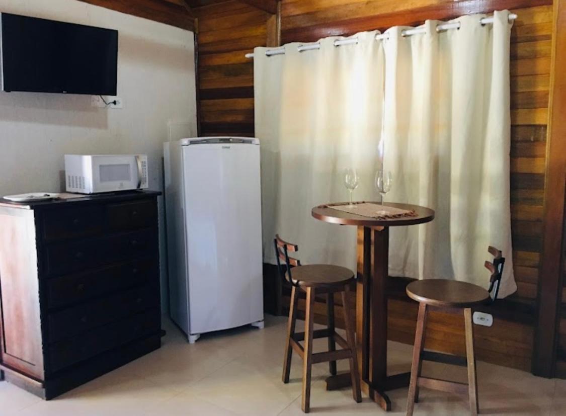 Chale Amanhecer Hotell Santo Antônio do Pinhal Eksteriør bilde