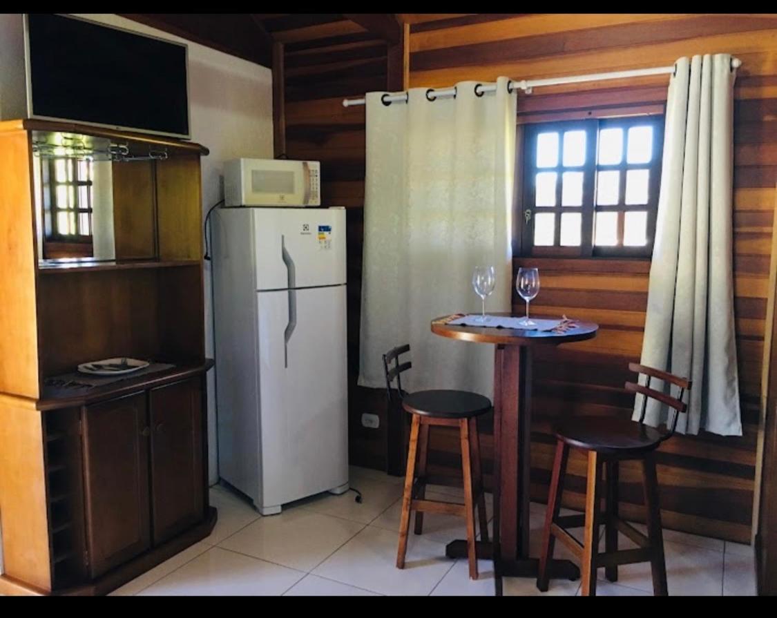 Chale Amanhecer Hotell Santo Antônio do Pinhal Eksteriør bilde