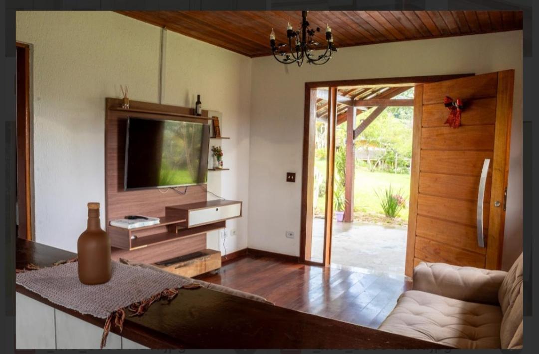 Chale Amanhecer Hotell Santo Antônio do Pinhal Eksteriør bilde
